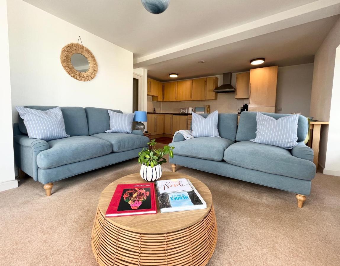 Apres Beach Apartment Sleeps 4 펜젠스 외부 사진