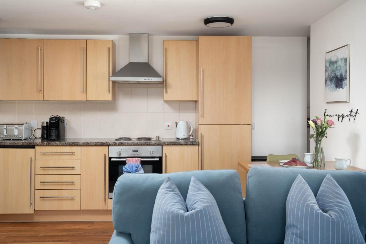 Apres Beach Apartment Sleeps 4 펜젠스 외부 사진